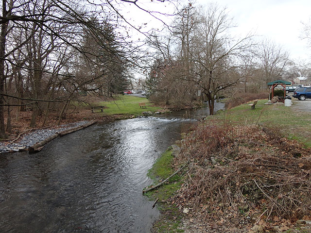 DSC00518.jpg -                                Looks like Spring...air temp 53 deg!
