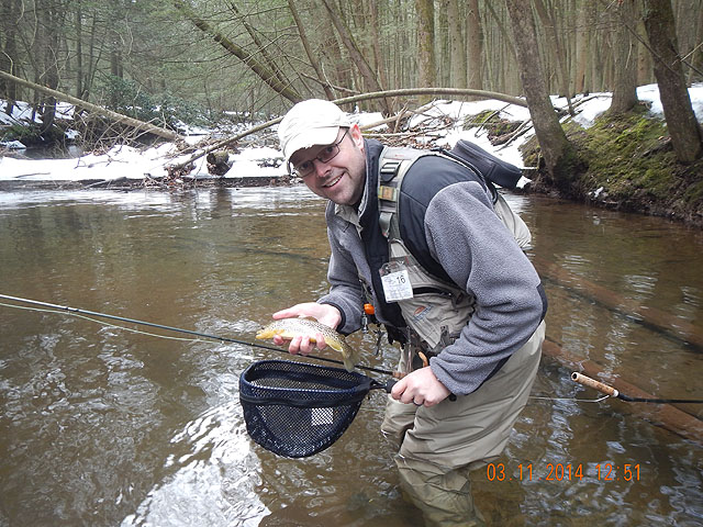 DSCN0415.jpg -                                Gary with the same fish.