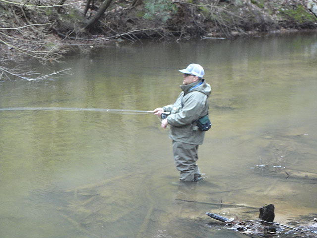 DSC01457.jpg -                                Neil hard at work.