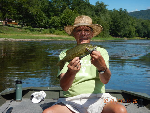 DSCN1560.jpg -                                Not big but bigger than the ones we were catching.