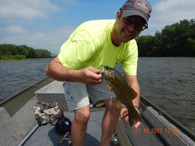 DSCN2186.jpg -                                Today was all about catching.  Fish were cooperative.  Although we didn't have a lot of time, the time we had was enjoyable.