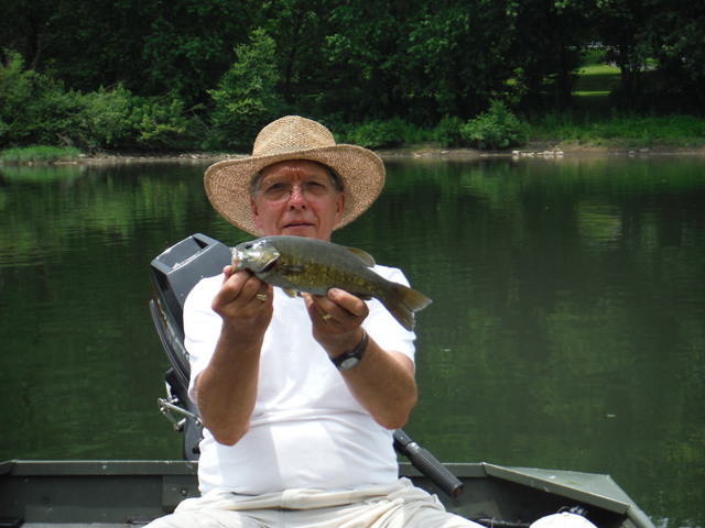 DSCF9459.jpg - Indeed, a healthy smallmouth.