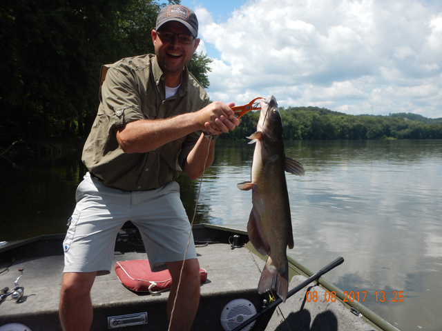 DSCN2305.jpg -                      Then this guy hit.           