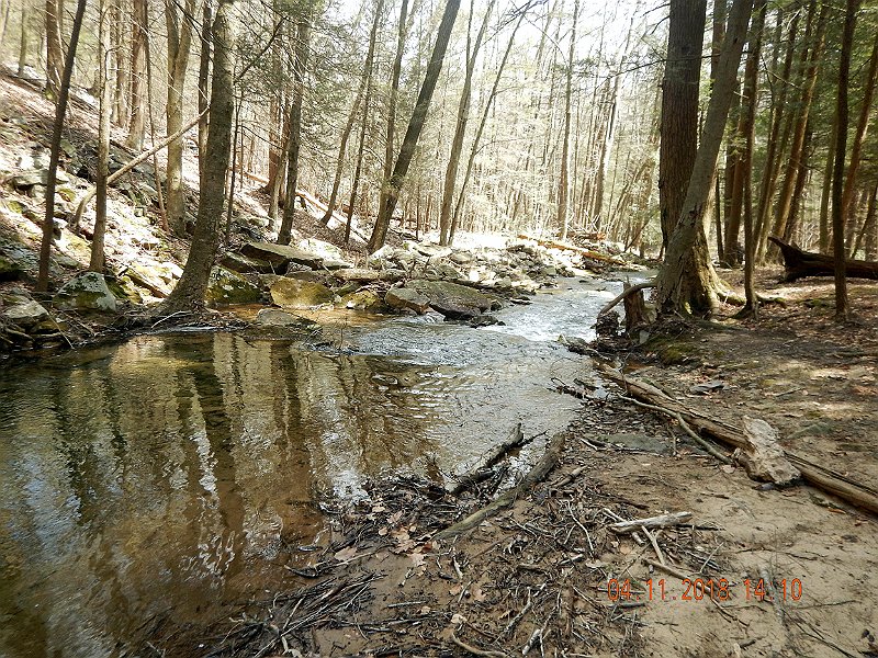 DSCN3028.jpg - Got a couple from this small hole.  Only fished the area below the construction for about an hour or so but I did pretty well.