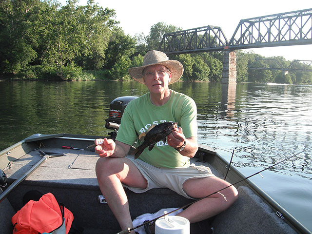 DSCF0167.jpg - Nice dark smallie.