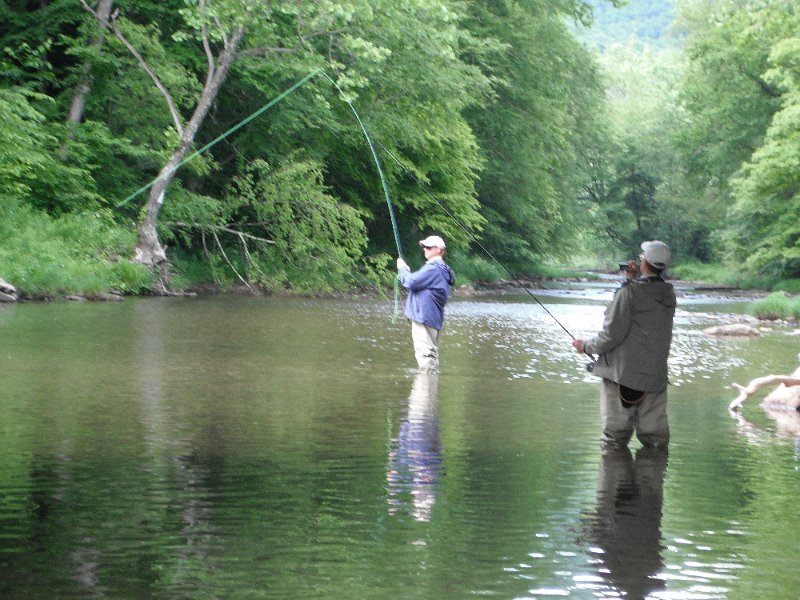 DSCF0053.jpg - Gary catches one.