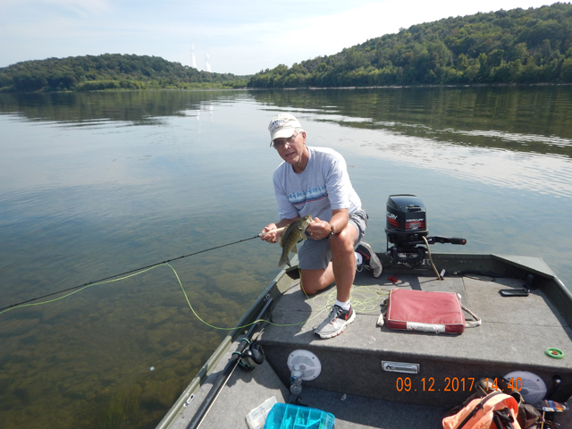 DSCN2593.jpg -                                Hey, now I'm catching on and I finally had the right fly on.  Another one for me.