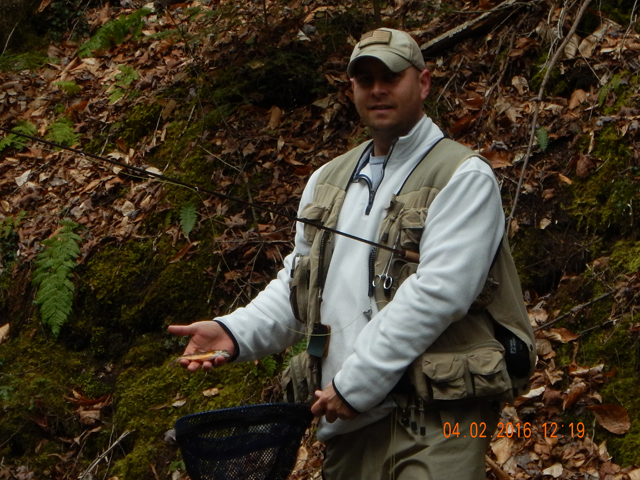 DSCN0996.jpg -                                And Dave got another.