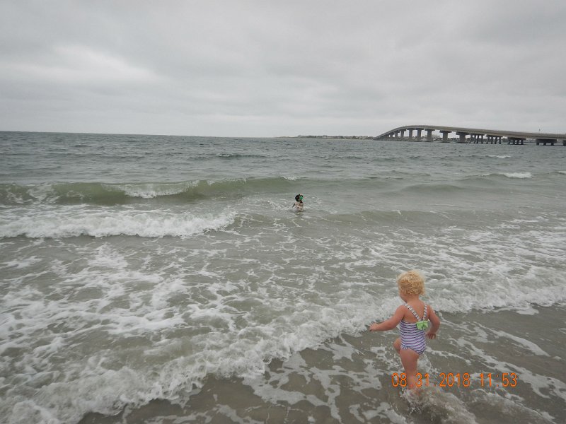 $Beach2018063$.jpg