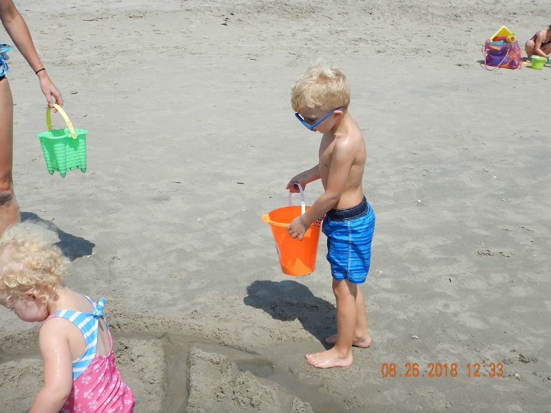$Beach2018110$.jpg
